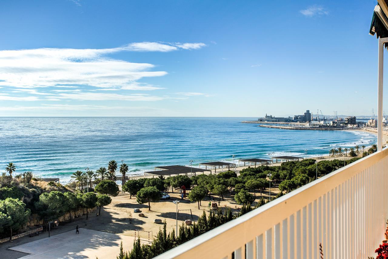 Apartamento Miracle Tarragona Esterno foto